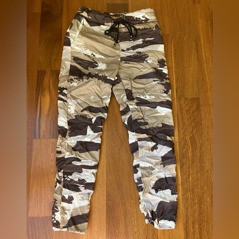 Women’s Gigi Moda Camouflage Jogger Pants - Tan & Brown